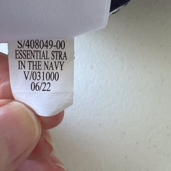 Old Navy Size 34 Lot of 2 Pants Navy Blue & Light Tan School Chino Preppy Khakis - Picture 16 of 16